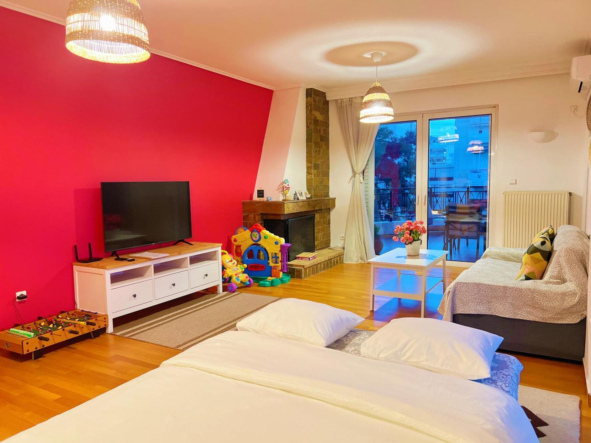 Cozy Fairytal Garden Apartment, Family Friendly, Free Parking, 15 Min To Airport アテネ エクステリア 写真